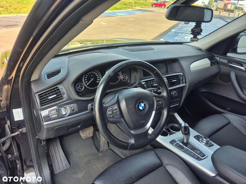 BMW X3 xDrive20d - 14