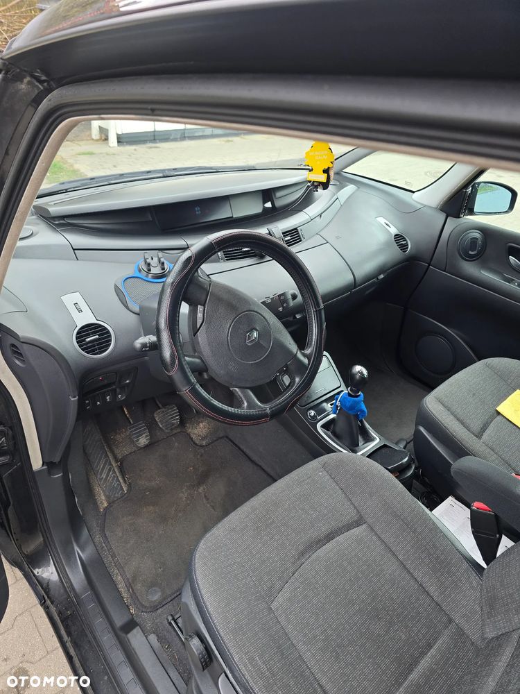 Renault Espace 2.0 dCi FAP Expression - 8