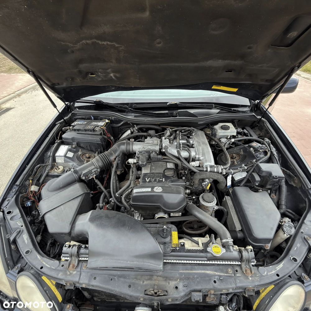 Lexus GS - 9