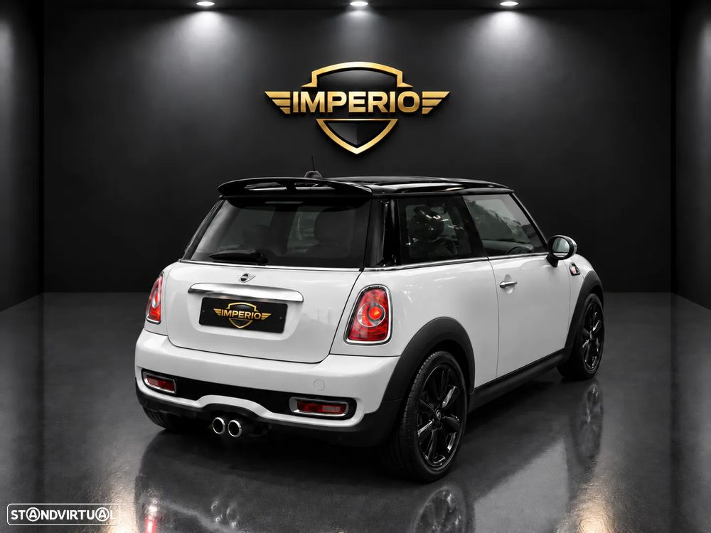 MINI 3 Portas Cooper D - 7