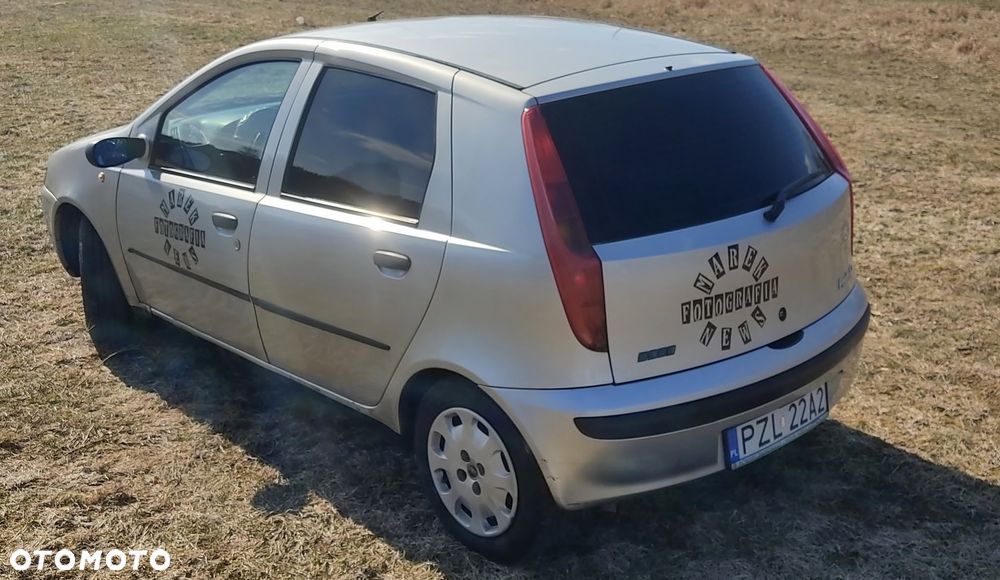 Fiat Punto 1.2 8V - 10
