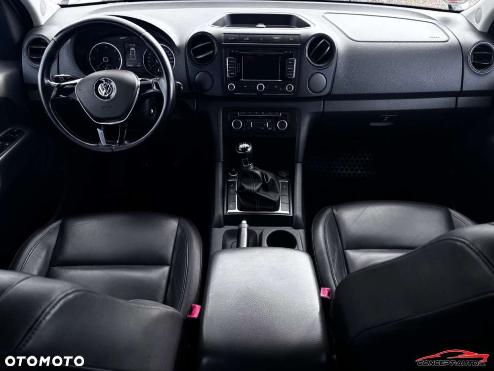 Volkswagen Amarok - 24