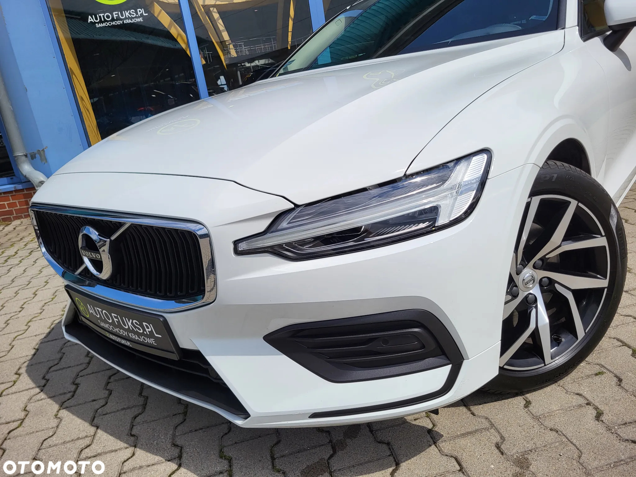 Volvo V60 T4 - 2