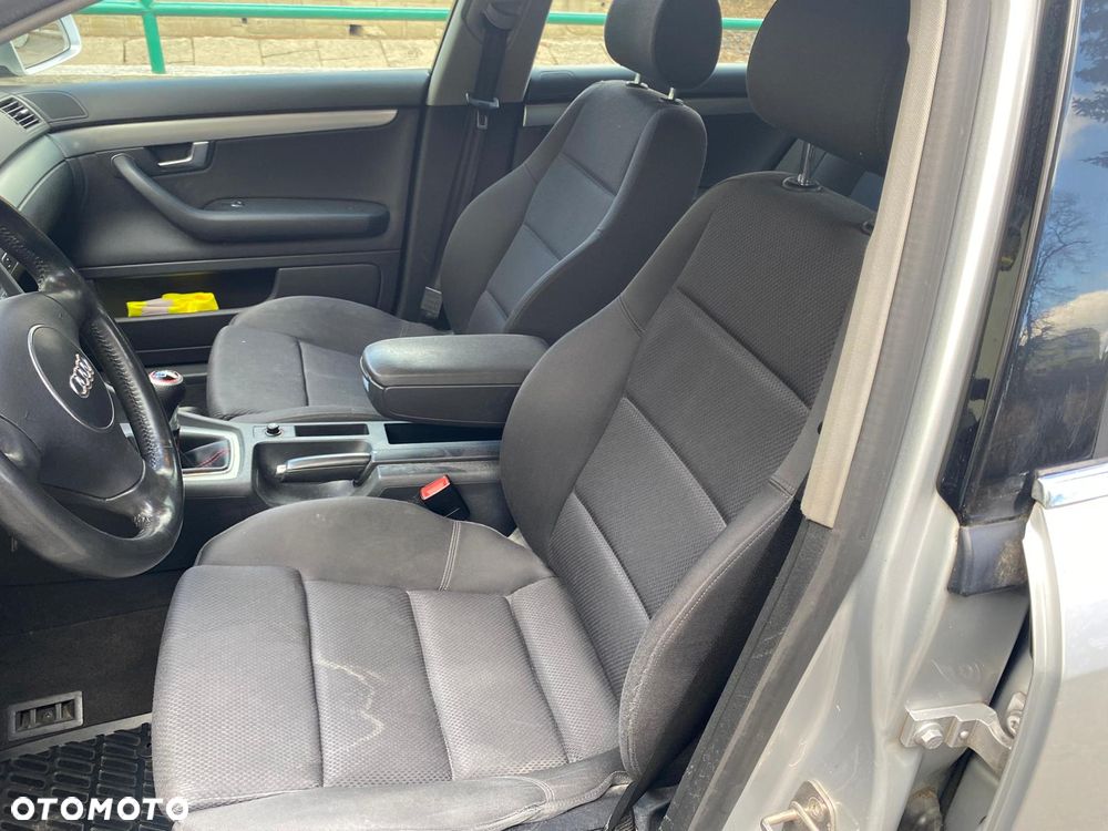 Audi A4 Avant 1.8 T quattro - 12