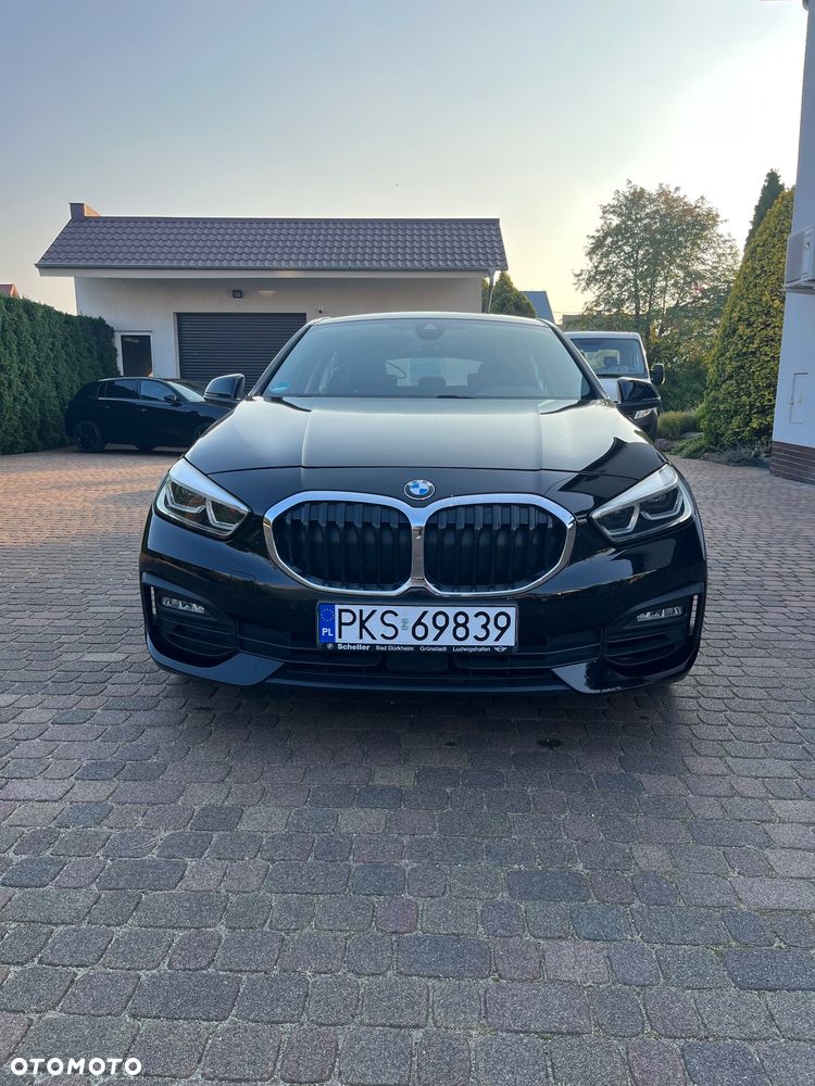 BMW Seria 1 120i Advantage - 2