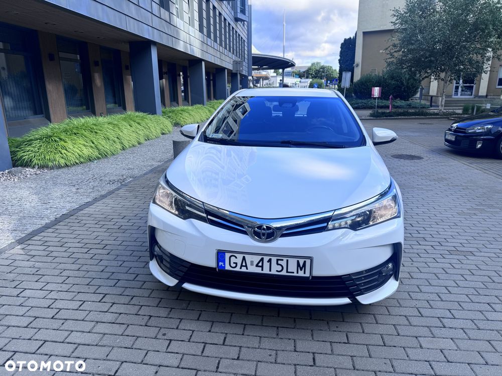 Toyota Corolla - 3