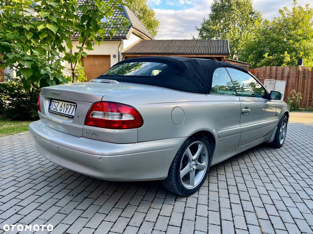 Volvo C70 - 14