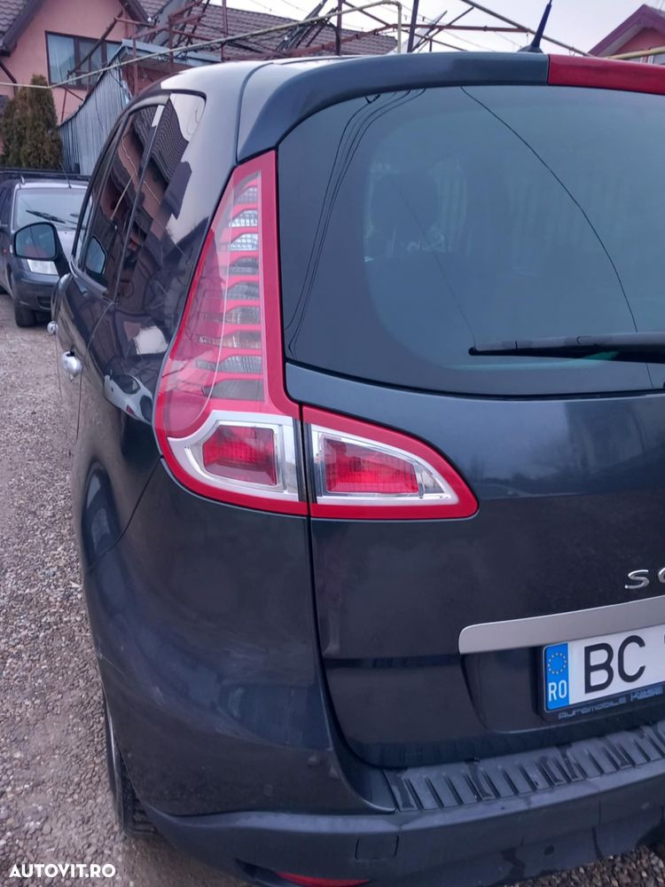 Renault Scenic 2.0 16V 140 CVT Bose Edition - 28