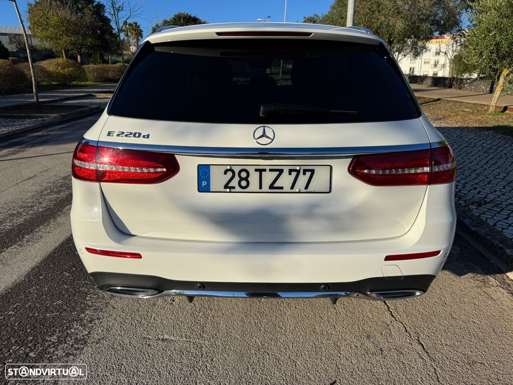 Mercedes-Benz E 220 d AMG - 2