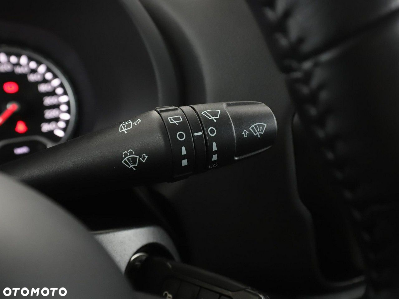 Jeep Renegade 1.0 GSE T3 Turbo Longitude FWD S&S - 33