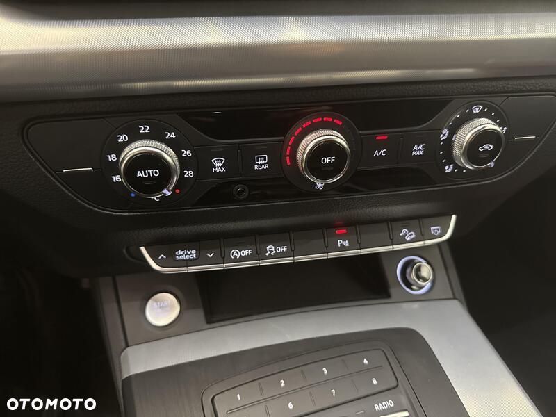 Audi Q5 35 TDI Quattro S tronic - 16