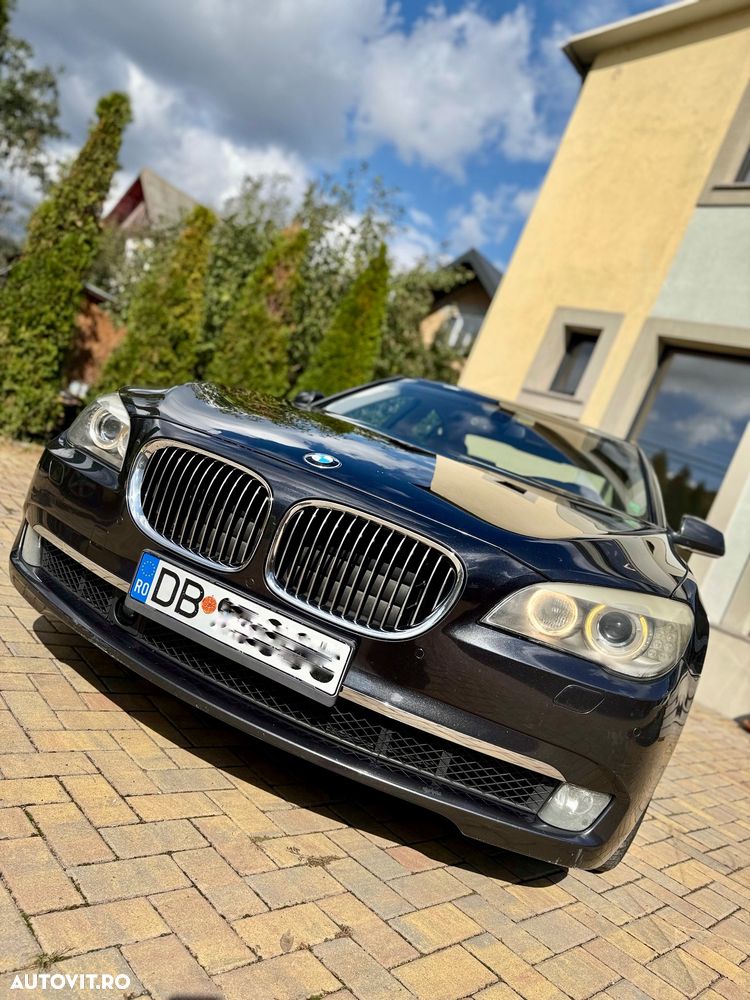 BMW Seria 7 730d - 25