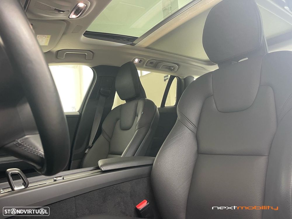 Volvo V60 2.0 B4 Momentum Plus Geartronic - 16