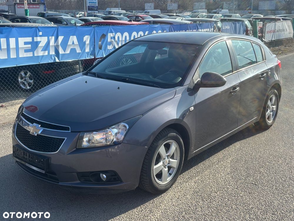 Chevrolet Cruze 1.6 LT - 6