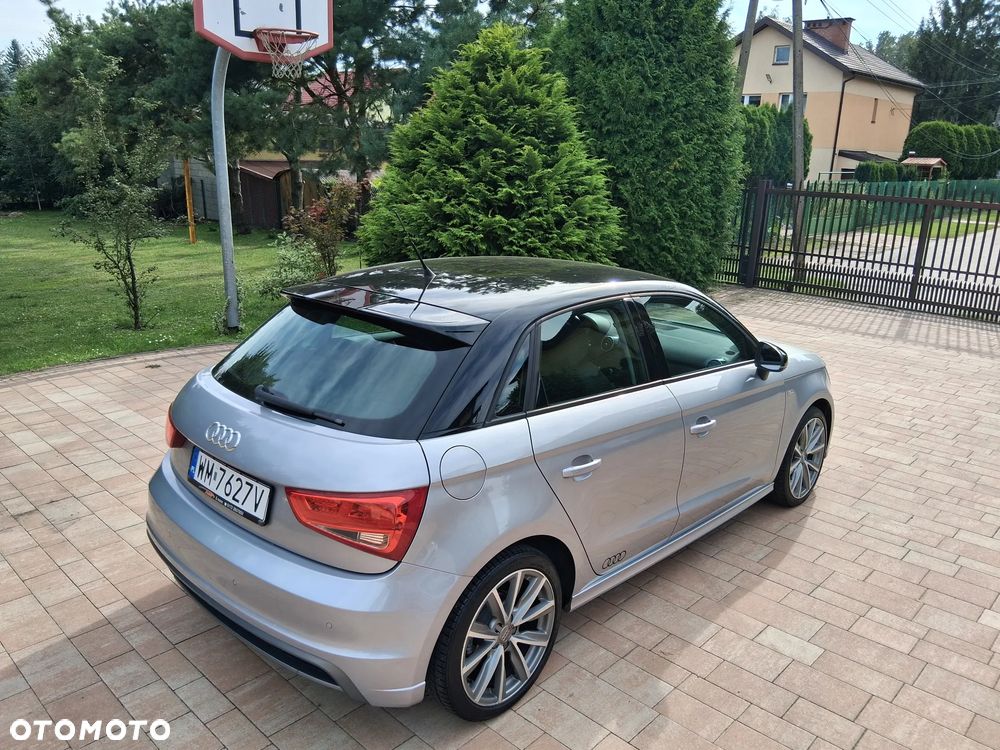 Audi A1 Sportback 1.2 TFSI S line edition m S line Sportpaket - 3