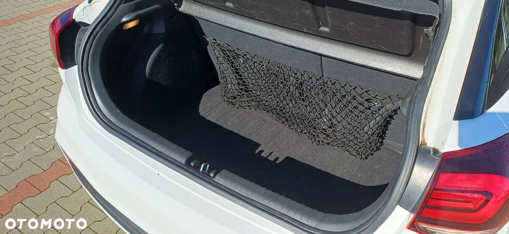 Hyundai i20 - 13