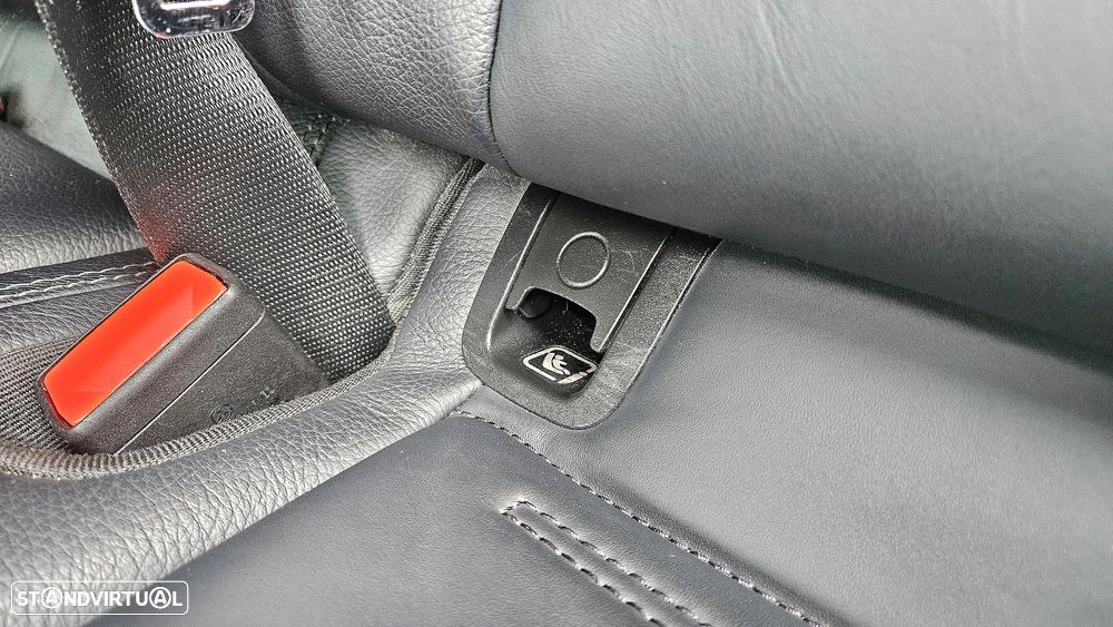 Mercedes-Benz GLE 350 de 4Matic 9G-TRONIC AMG Line - 52