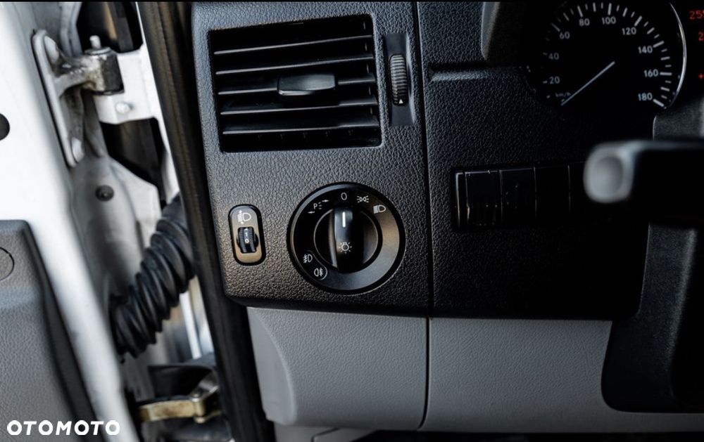 Mercedes-Benz Sprinter (BlueTec) 906.211 BlueEFFICIENCY - 13