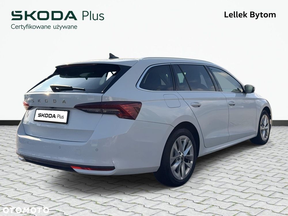 Skoda Octavia 2.0 TDI Selection DSG - 7