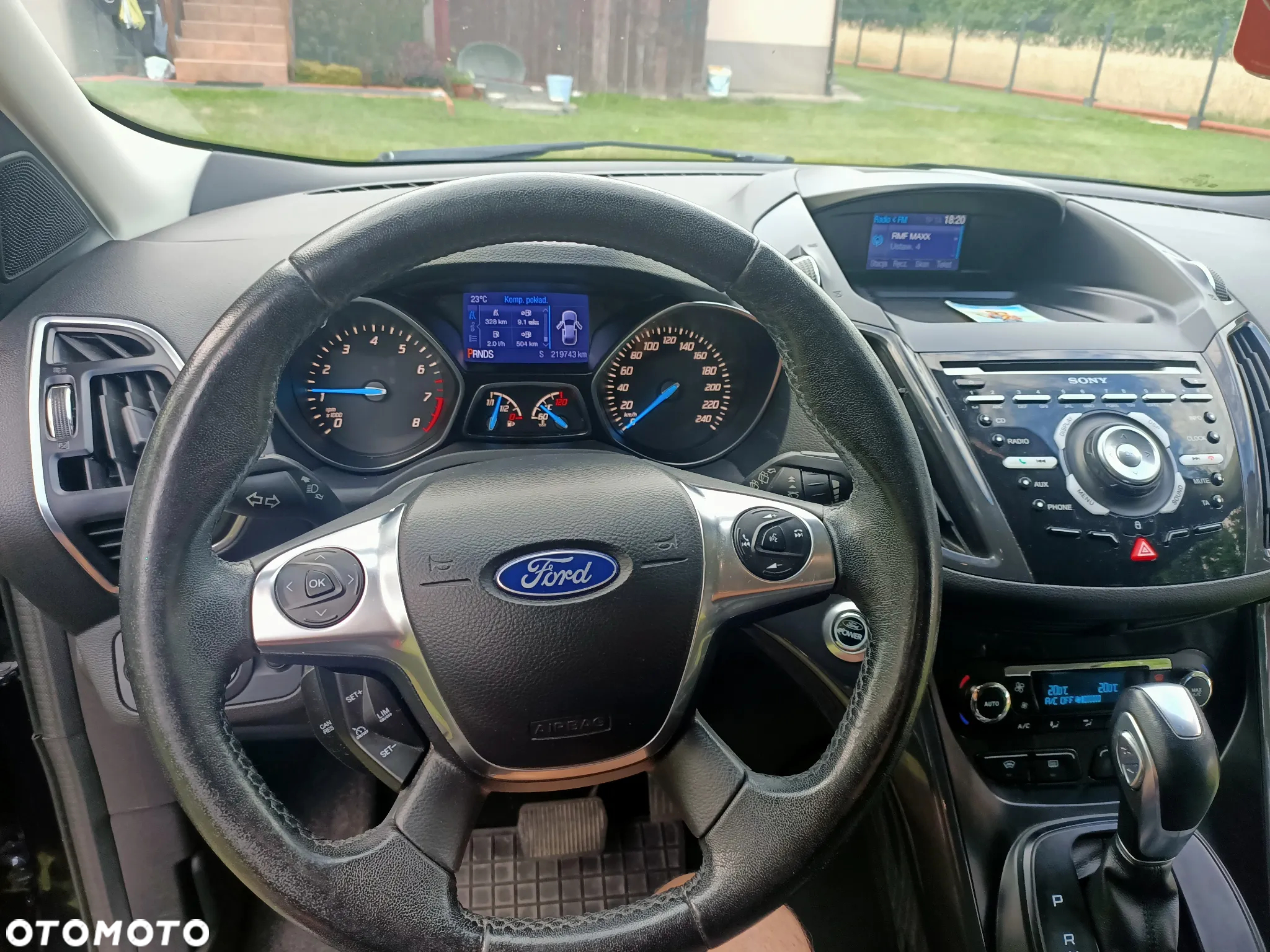 Ford Kuga 1.6 EcoBoost 4WD Titanium - 2