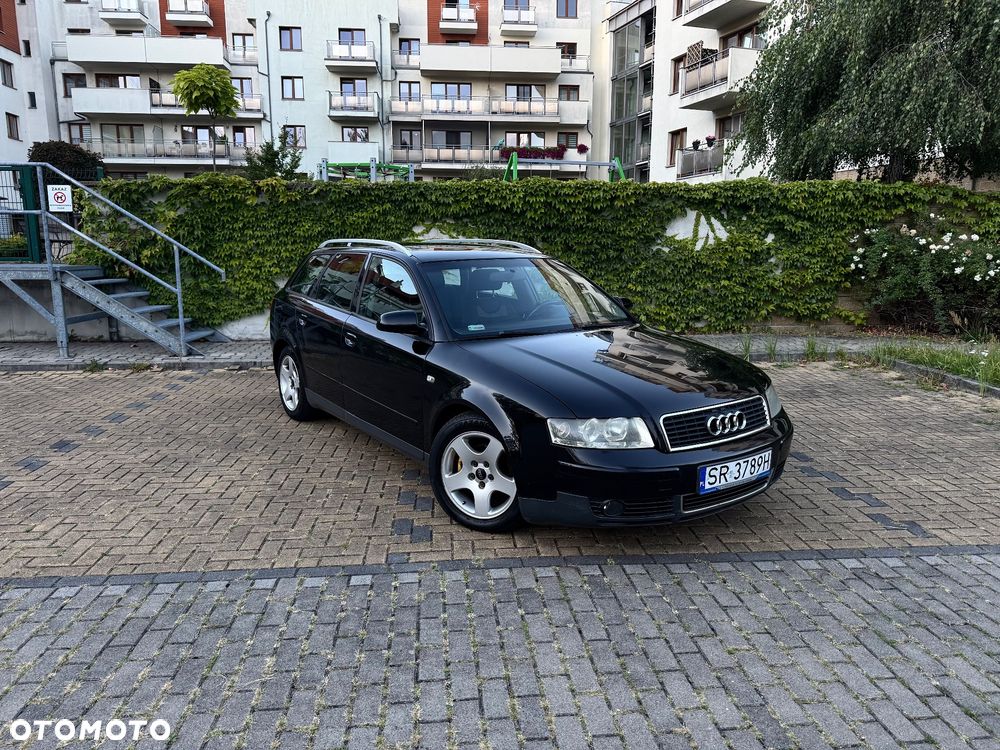 Audi A4 Avant - 4