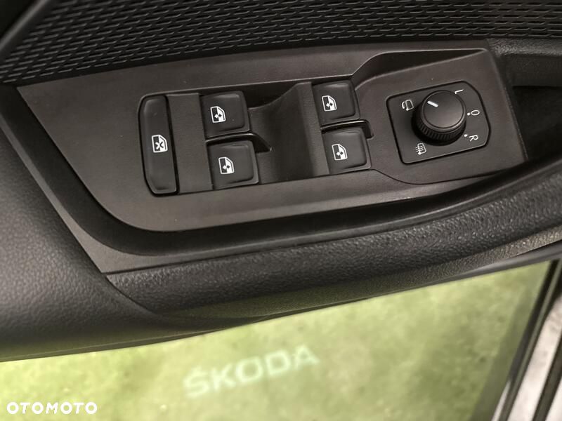 Skoda Octavia - 12