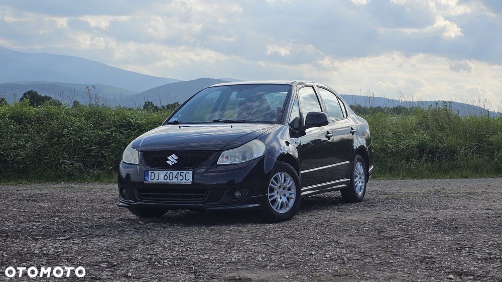 Suzuki SX4 - 1