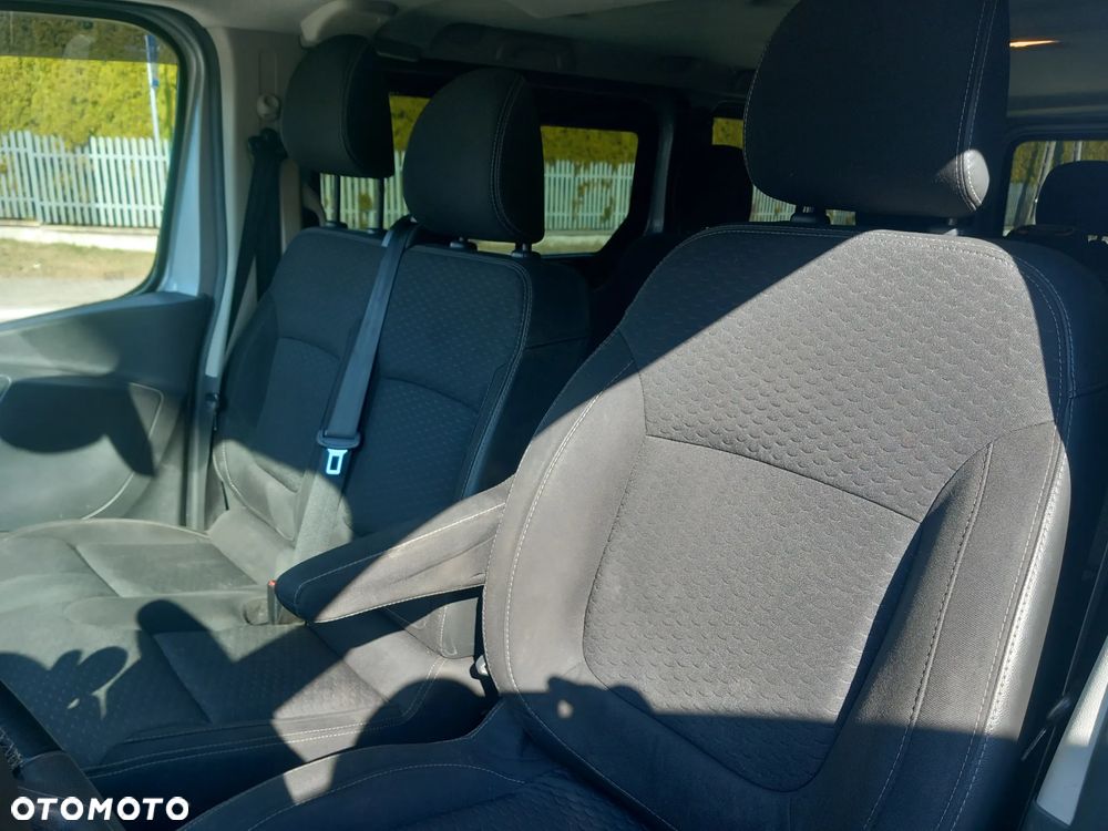 Opel Vivaro L2H1 2,9t Edition - 22