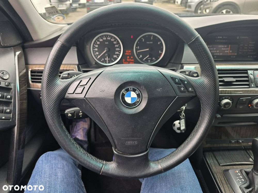 BMW Seria 5 - 8