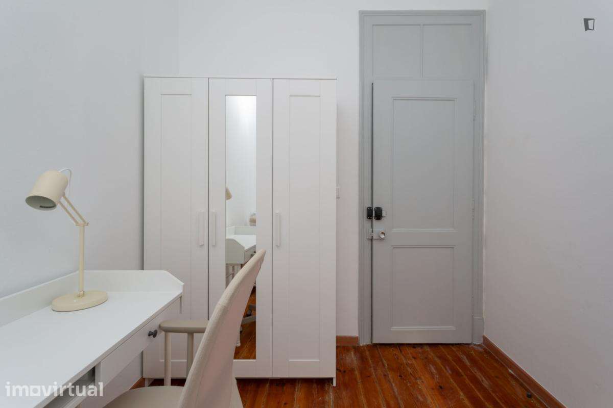 Quarto - localizado em Avenida da Liberdade Lisbon - Grande imagem: 5/15