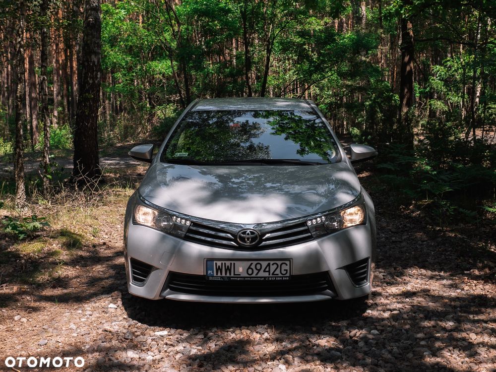 Toyota Corolla - 4
