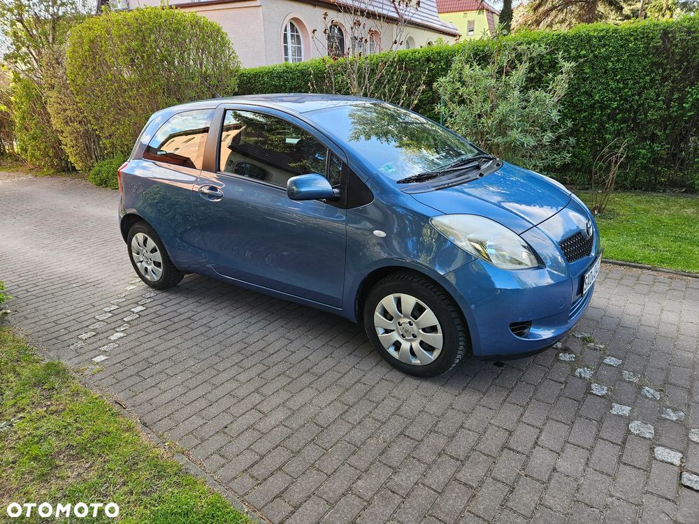 Toyota Yaris 1.0 Luna A/C - 6