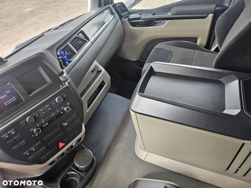 MAN TGL III  8.250 - 9