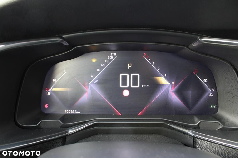 DS Automobiles DS 7 Crossback - 17