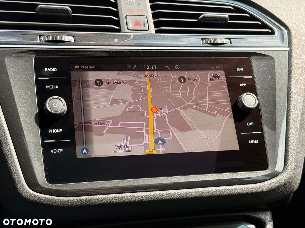 Volkswagen Tiguan 2.0 TDI SCR 4Mot Elegance DSG - 37