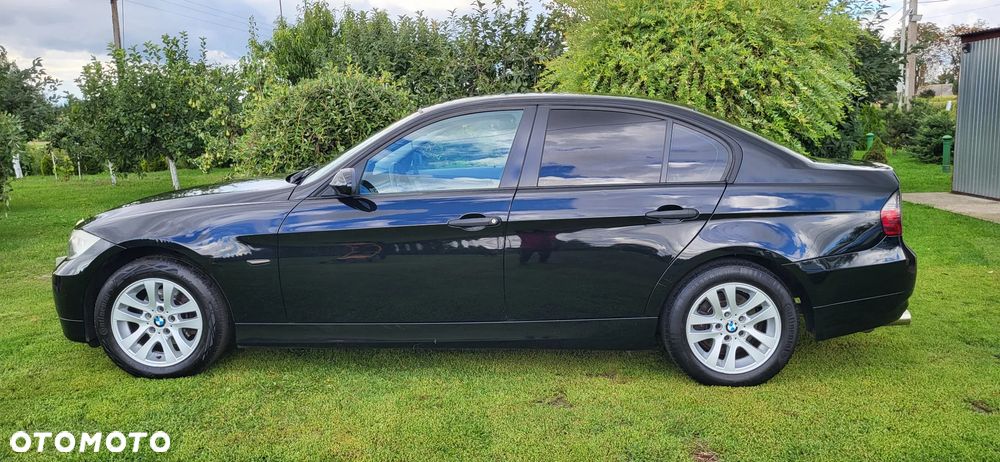 BMW Seria 3 320i - 18