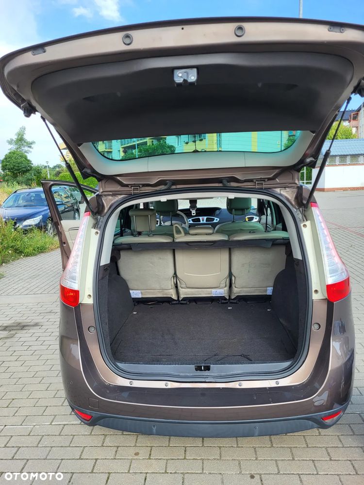 Renault Scenic 2.0 dCi Privilege - 33