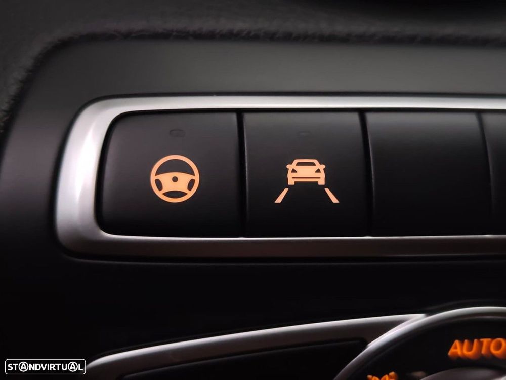 Mercedes-Benz C 300 de Avantgarde - 25