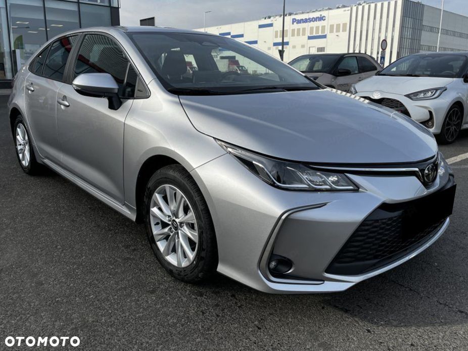 Toyota Corolla - 4