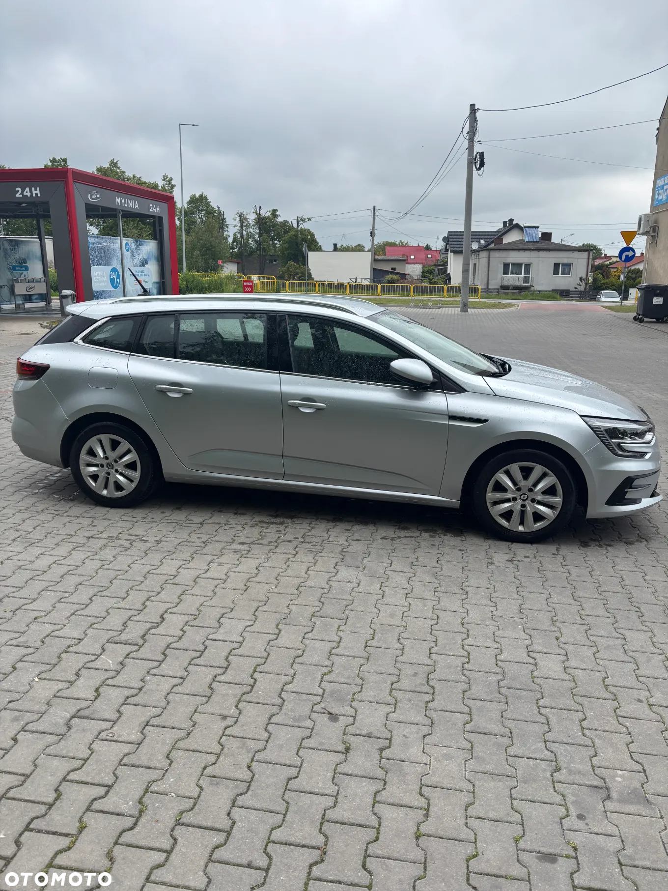 Renault Megane 1.5 Blue dCi Intens - 4