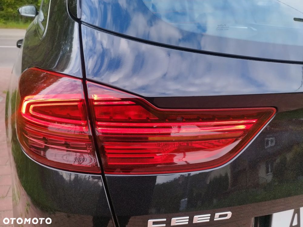 Kia Ceed - 29