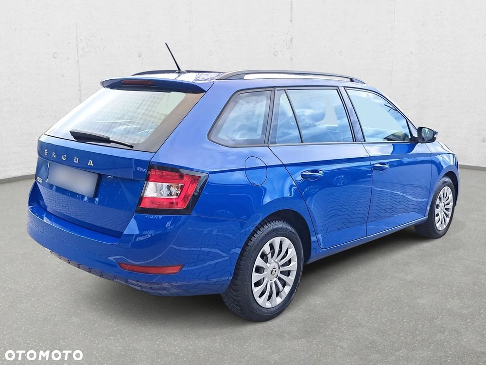 Skoda Fabia 1.0 TSI Ambition - 6