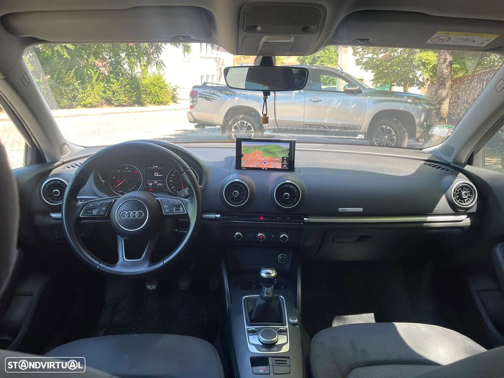 Audi A3 1.6 TDI - 2