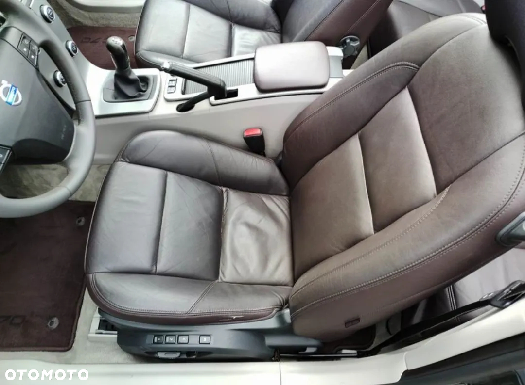 Volvo C70 2.0D Summum - 13