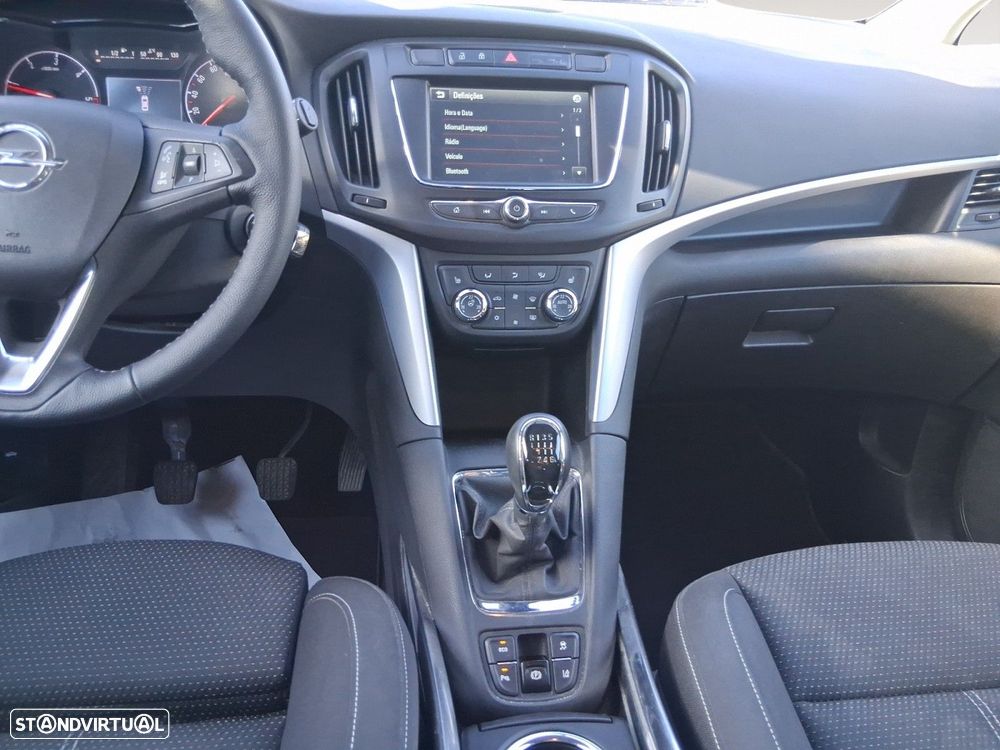 Opel Zafira 1.6 CDTi Innovation S/S - 10