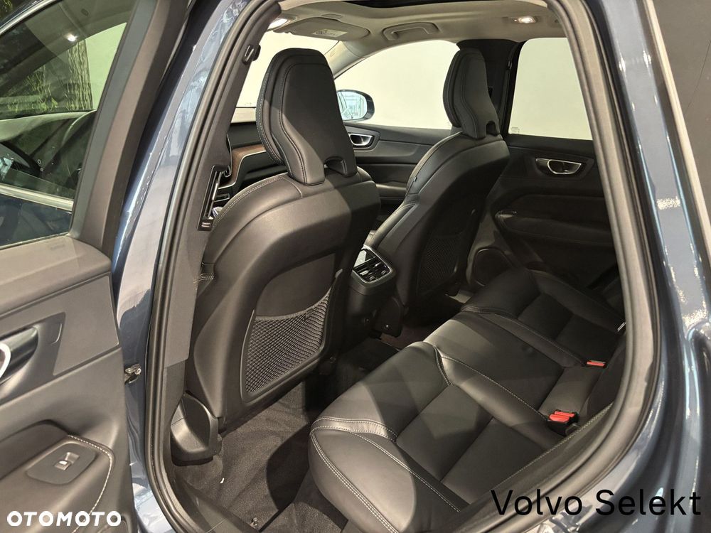 Volvo XC 60 - 28