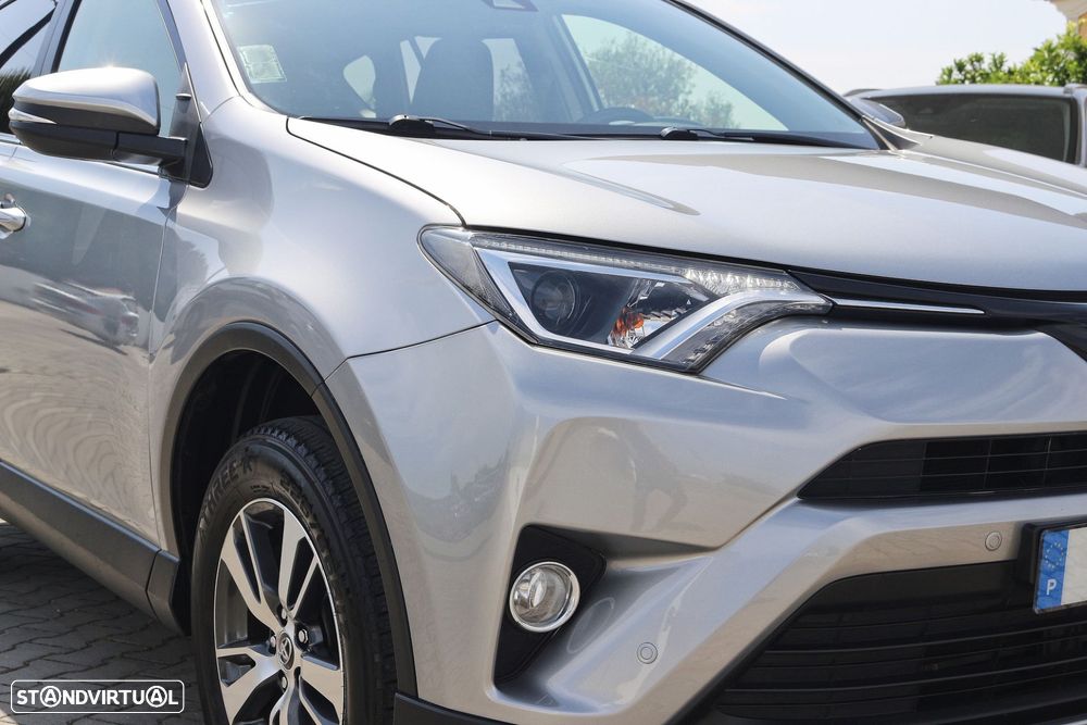 Toyota RAV4 2.0 D-4D Comfort - 7