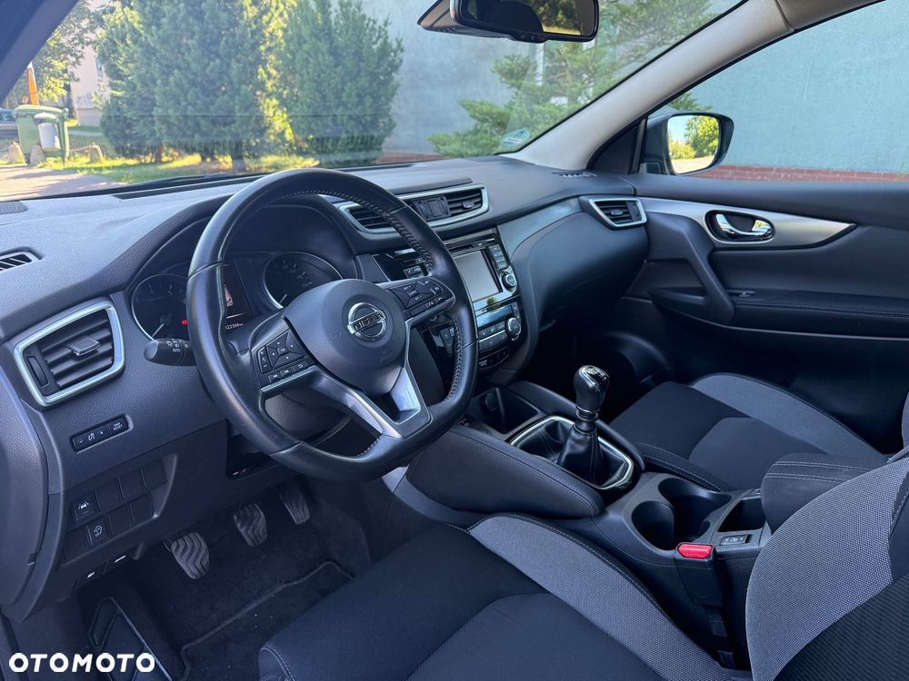 Nissan Qashqai 1.6 DIG-T N-Connecta - 12