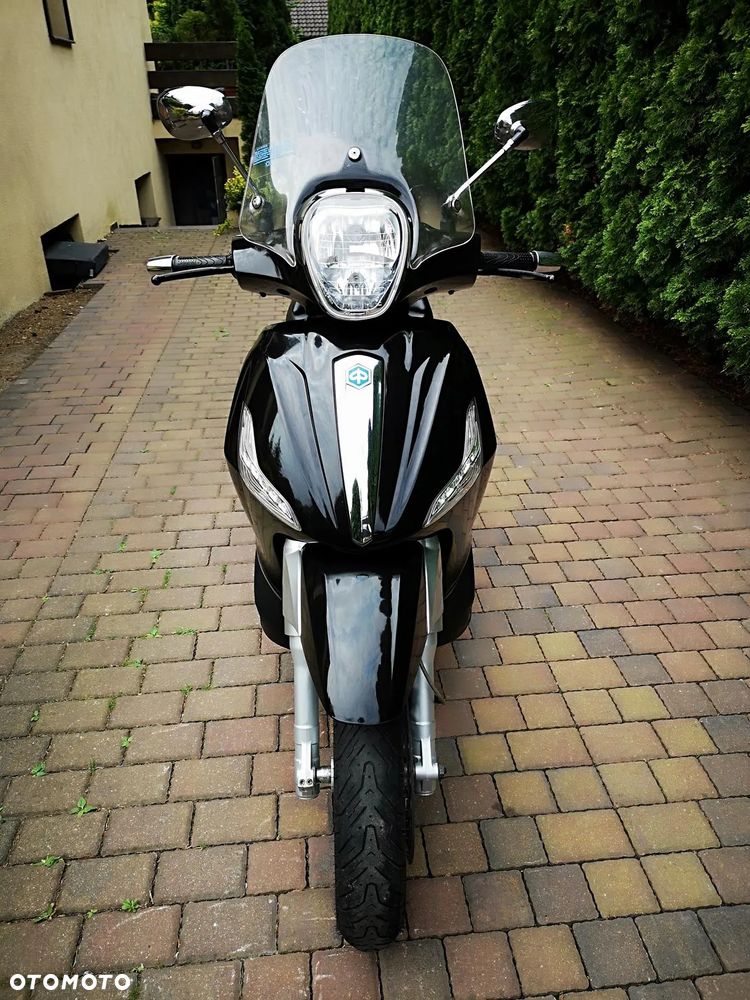 Piaggio Beverly - 23