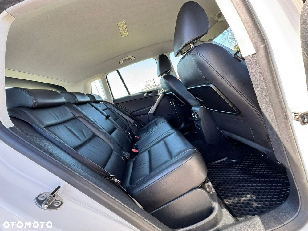 Volkswagen Tiguan 1.4 TSI BlueMotion Technology Sport & Style - 28